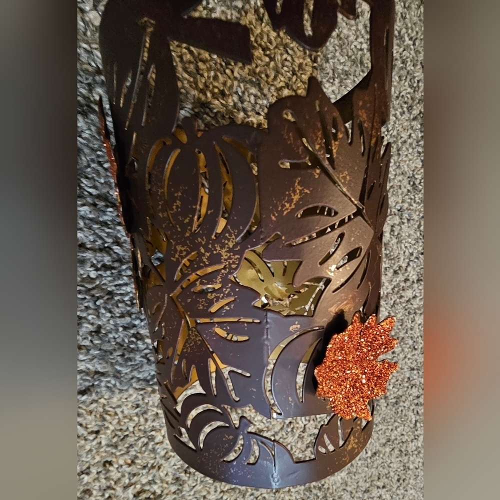Pink Zebra Accent Fall Lead Shade​​​ - Picture 6 of 8
